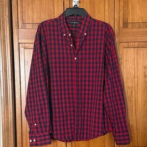 Festive Red and blue  Plaid Shirt size xl NWOT